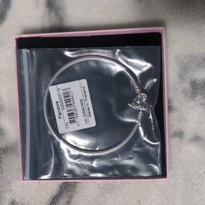 Pandora Bracelet. NWT size 7.5inches